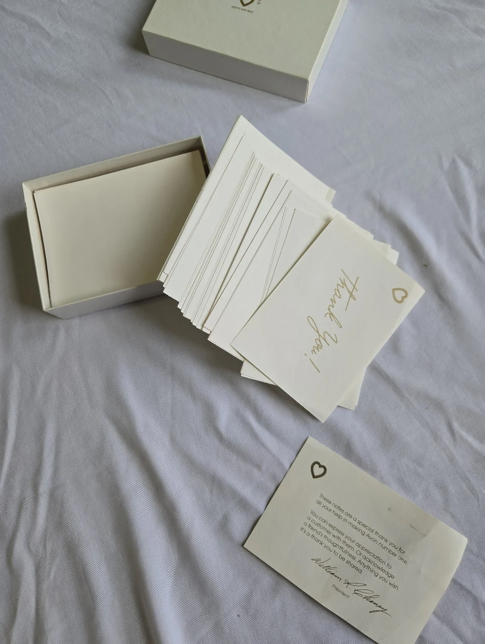 70s/80s Vintage Avon Gold Heart Stationery - William R. Chaney Era - Picture 2 of 4